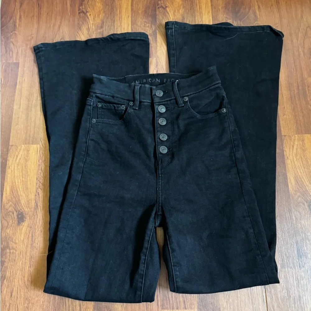 American Eagle AE Curvy Highest Rise Flare Black Button Fly Jeans Size 00 - Picture 3 of 11